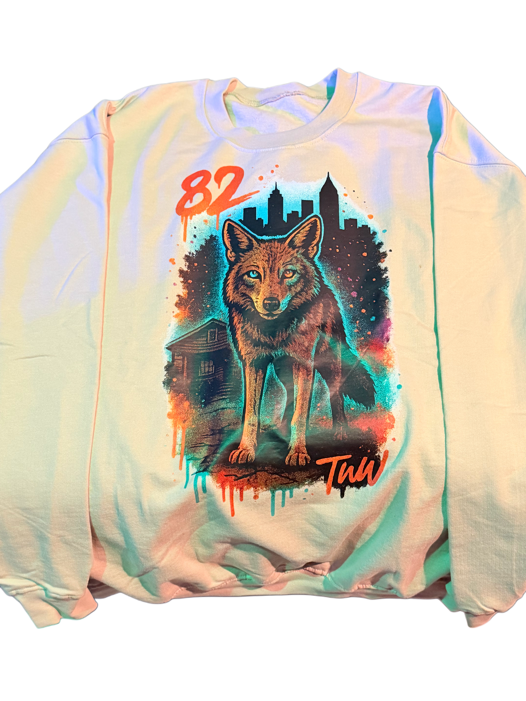 Light beige sweatshirt with graffiti wolf and drip
